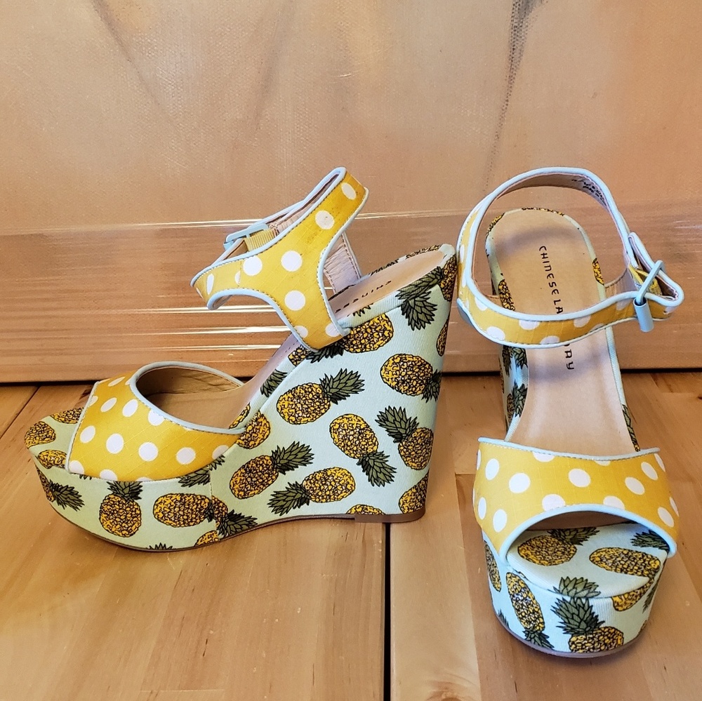 Chinese Laundry Jollypop Wedges